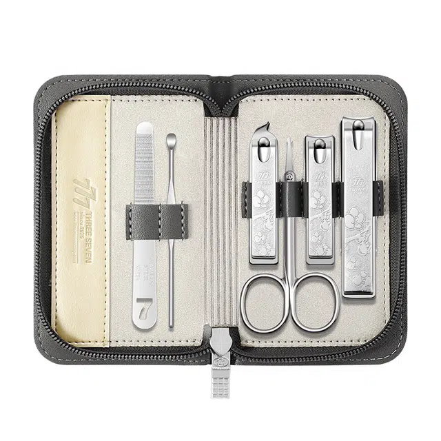 THREE SEVEN 777 14K 3D