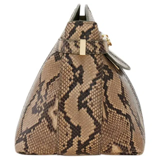 FERRAGAMO Hug