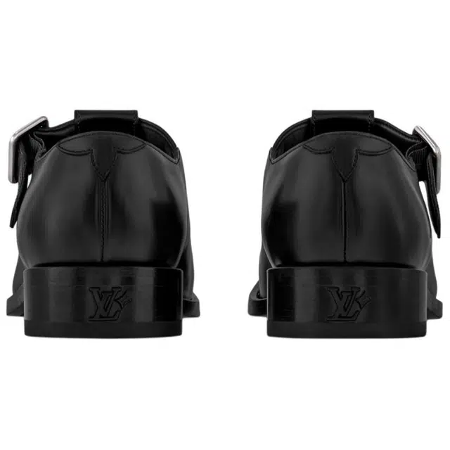 LOUIS VUITTON Diplomat