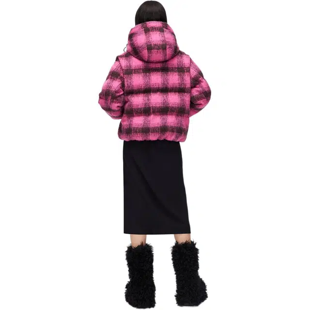波司登 含绵羊毛鹅绒金属袖标格子连帽宽松短款羽绒服 女款