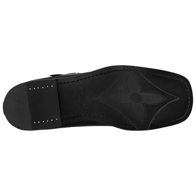 LOUIS VUITTON Diplomat