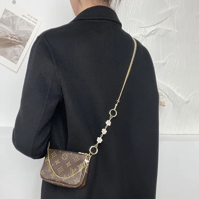 LOUIS VUITTON 15cm+6mm90cm
