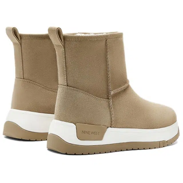 NINE WEST