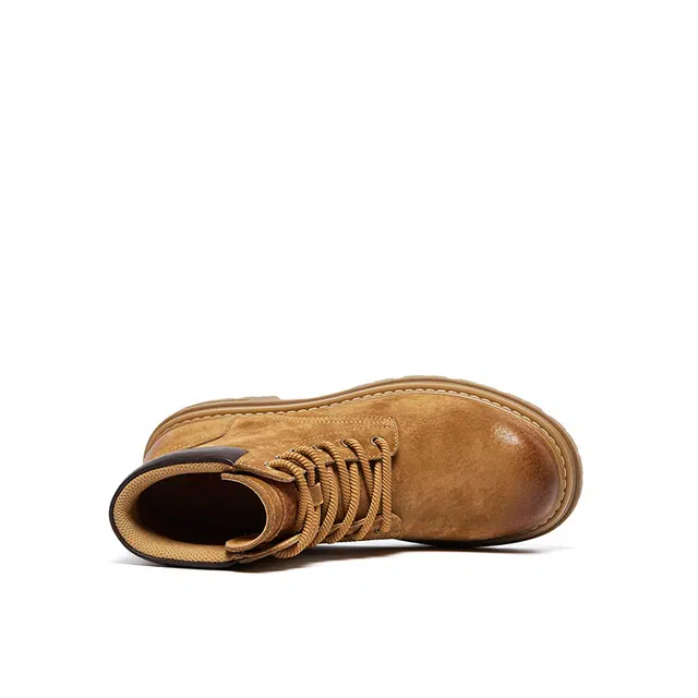 Lee Cooper