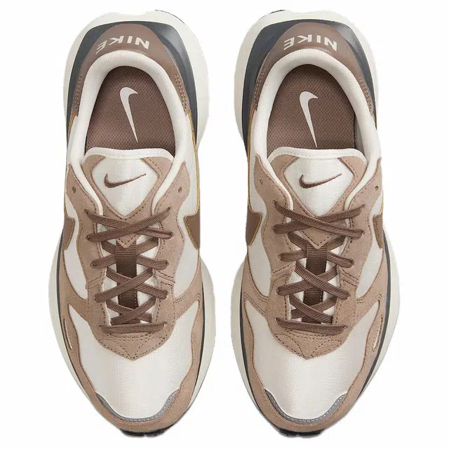 Nike Phoenix Waffle