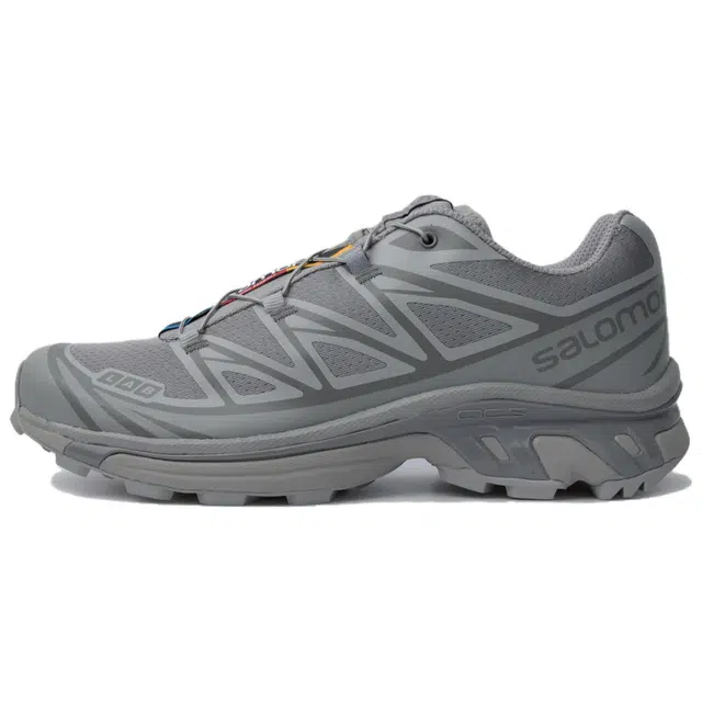 SALOMON XT-6