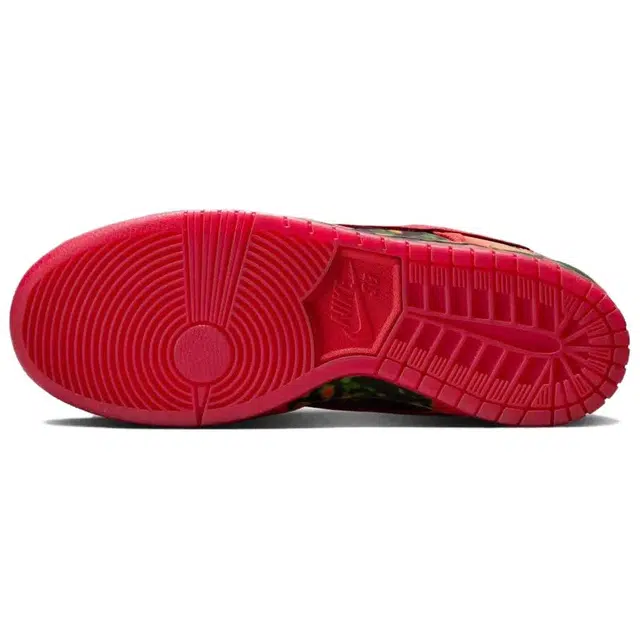 The Wizard of Oz x Nike SB Dunk Low Ruby Slipper