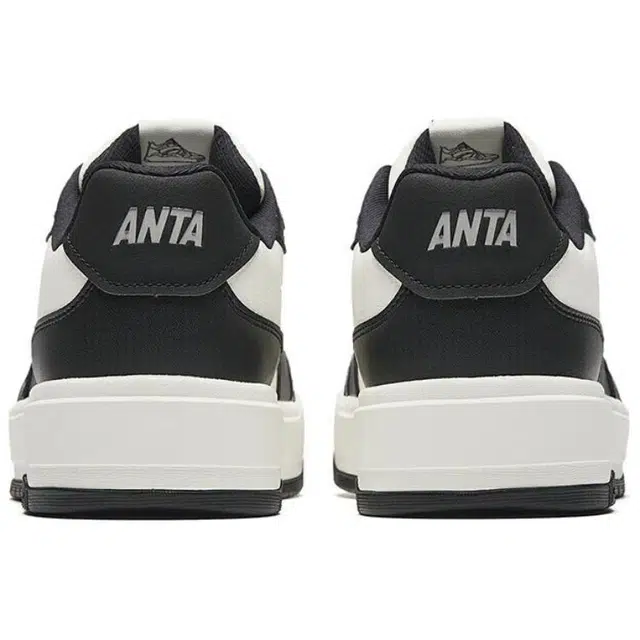 Anta 982