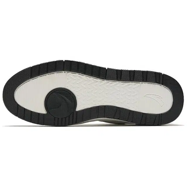 Anta 982