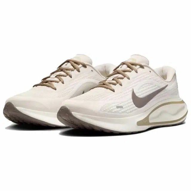 Nike Journey Run