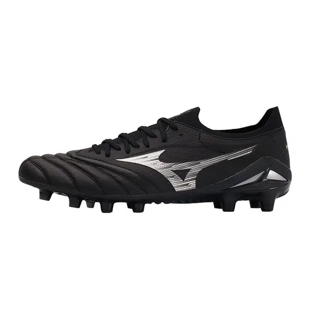 Mizuno Morelia Neo 4