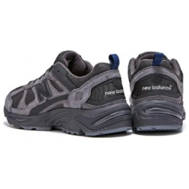 New Balance NB 878