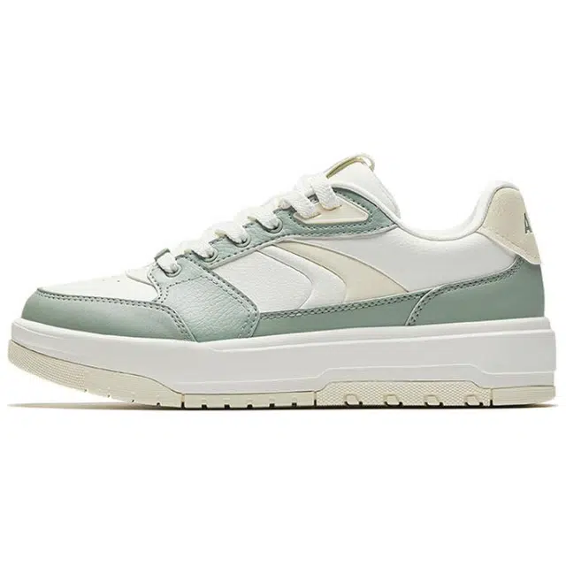 Anta 982