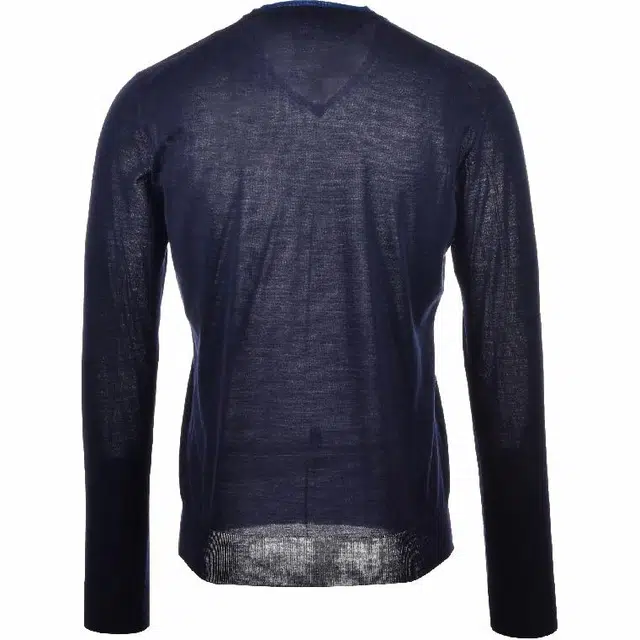 CORNELIANI V