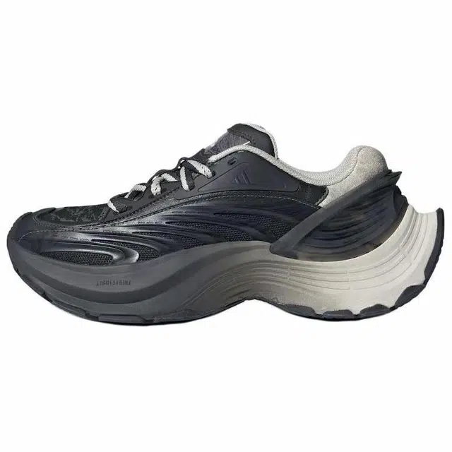 adidas XLG MTW