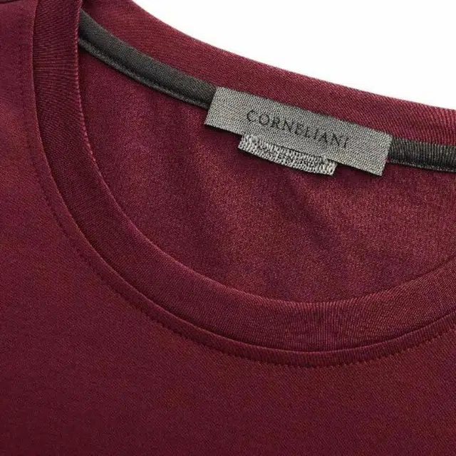 CORNELIANI T