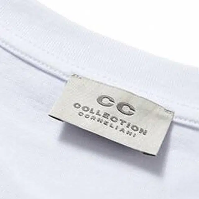 CORNELIANI T