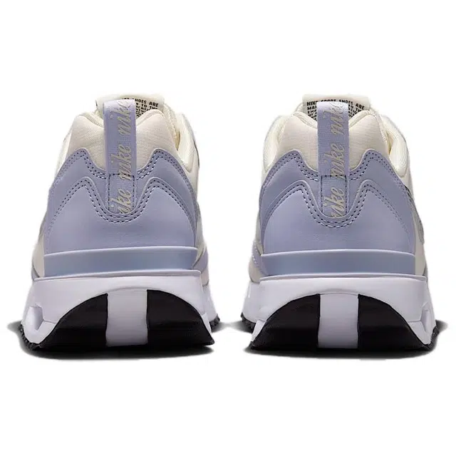 Nike Air Max Dawn
