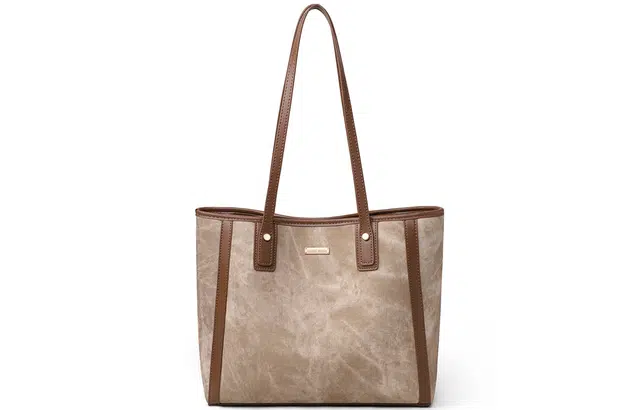 COMELY Tote