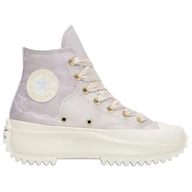 Converse Run Star Hike