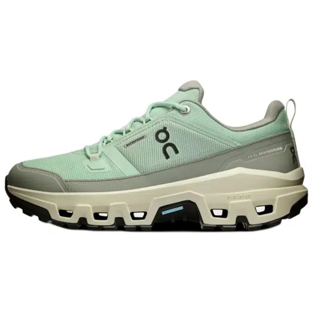 On Cloudrock Low WP Green