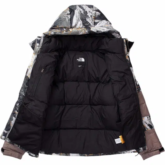 THE NORTH FACE Baltoro Logo