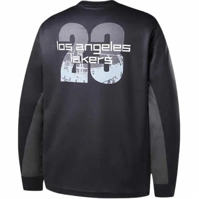 NBA T