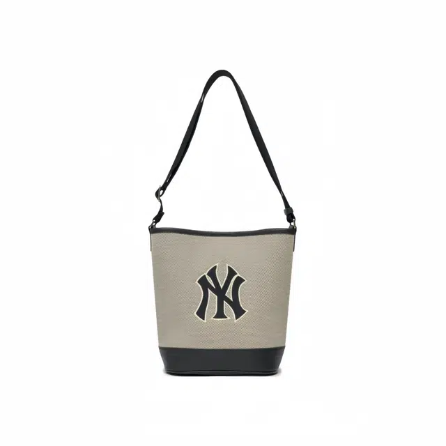 MLB CNY
