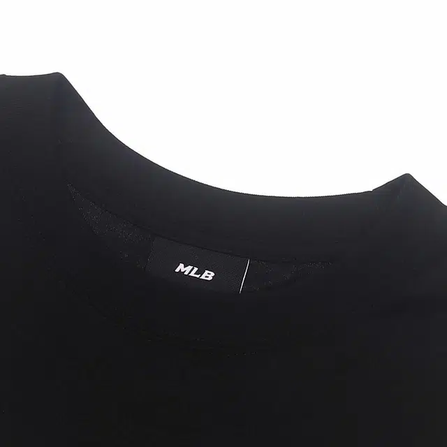MLB T