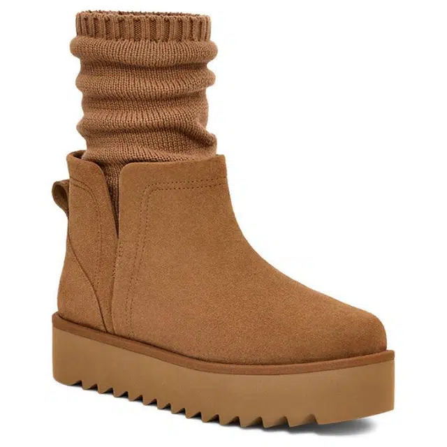 UGG Classic Novelty Brown