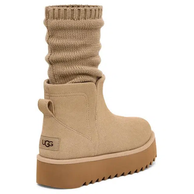 UGG Classic Novelty