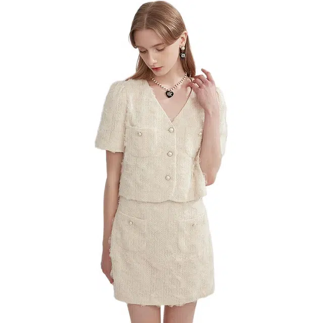 Caroline SS24 A