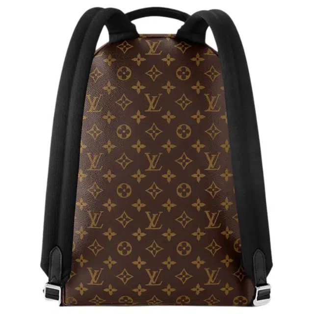 LOUIS VUITTON Discovery