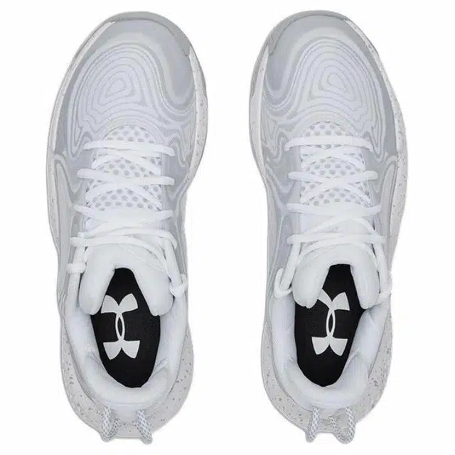 Under Armour Spawn 6