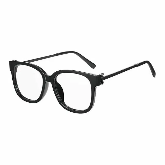 CYXUS TR90