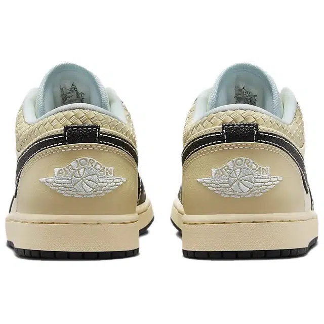 Jordan Air Jordan 1 LOW SE COCONUT MILKBLACK