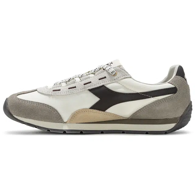 diadora EQUIPTION
