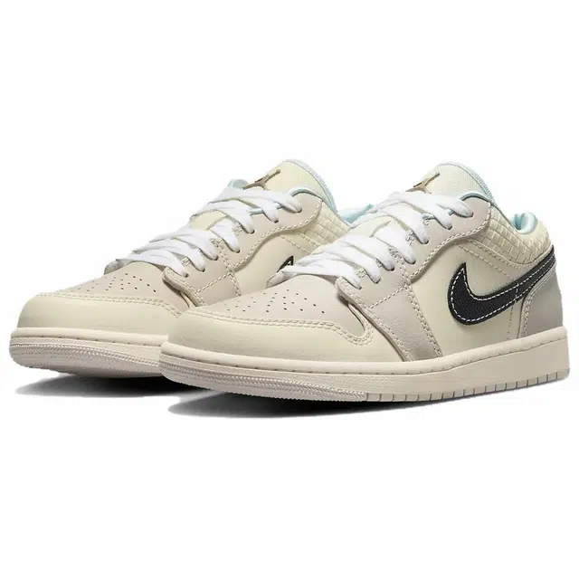 Jordan Air Jordan 1 Low Sanddrift