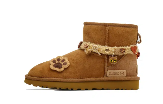 UGG CLASSIC MINI