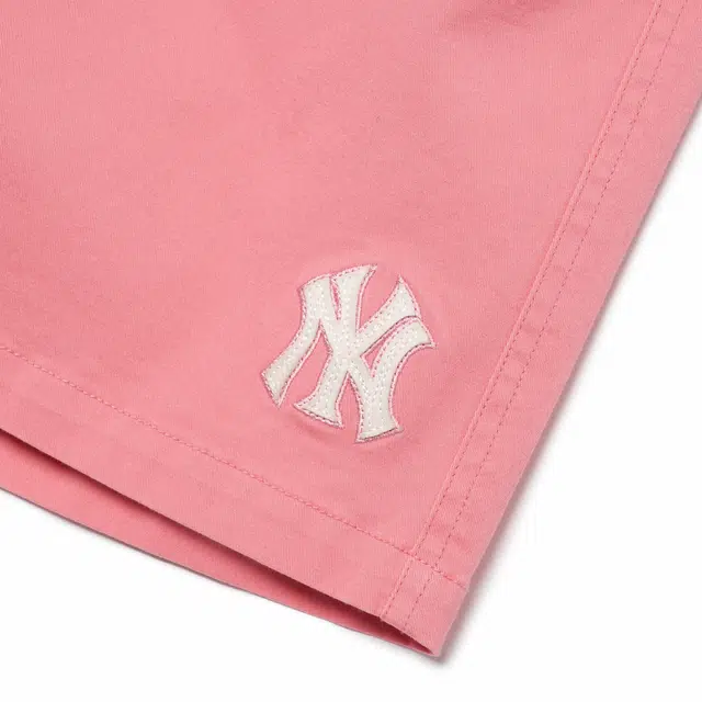 MLB
