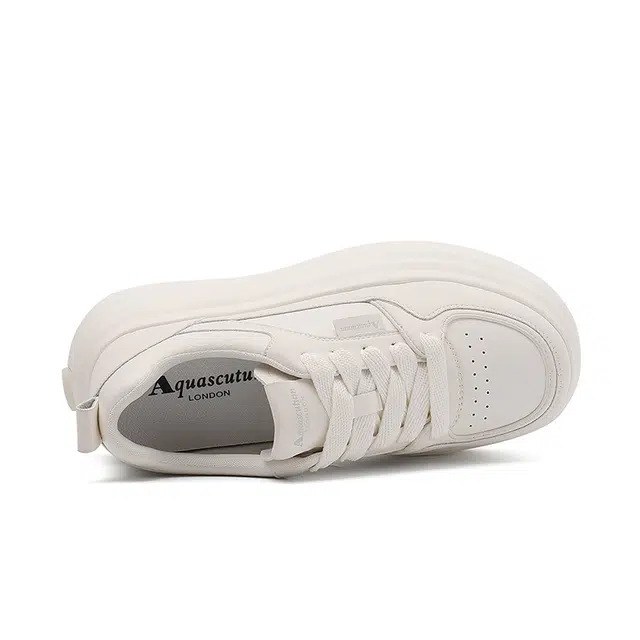 AQUASCUTUM