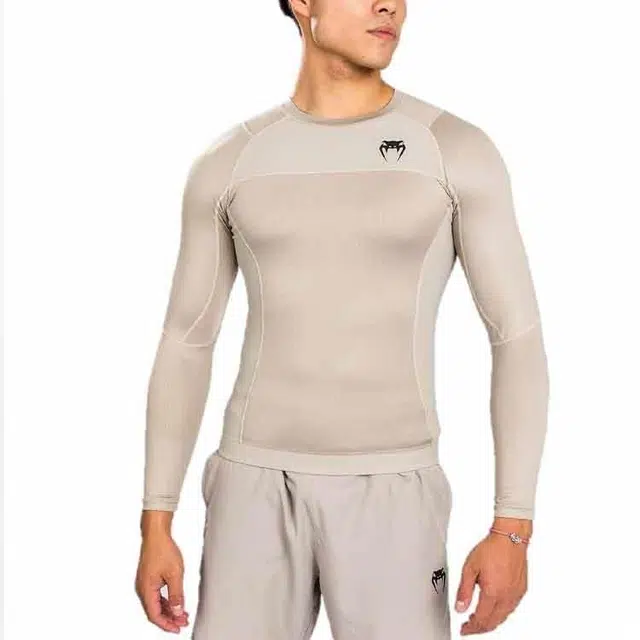 VENUM T -040