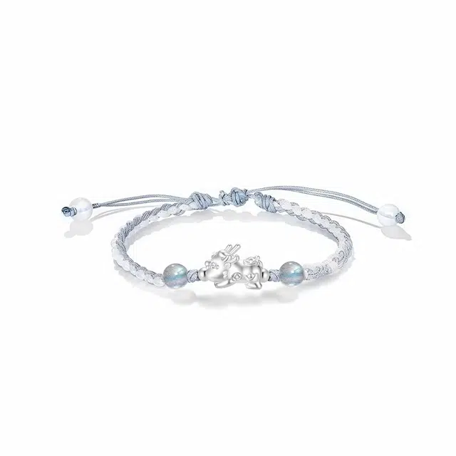 Crafts Women 999