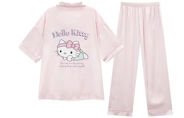 GUKOO x Hello Kitty