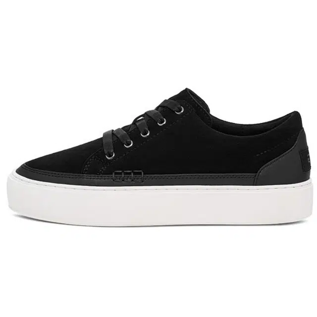 UGG Cakewalk