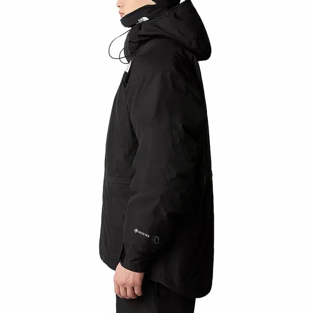 THE NORTH FACE GTX mountain jacket Logo
