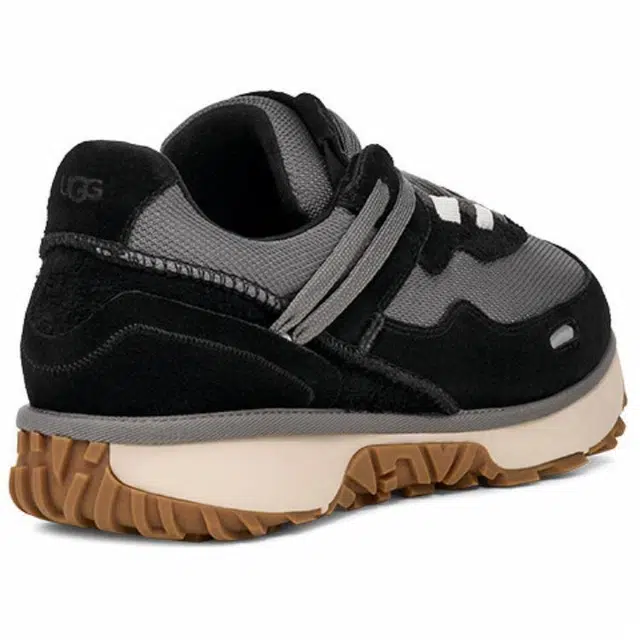 UGG RetroFi