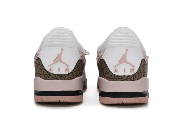 Jordan Legacy 312 811 CNY