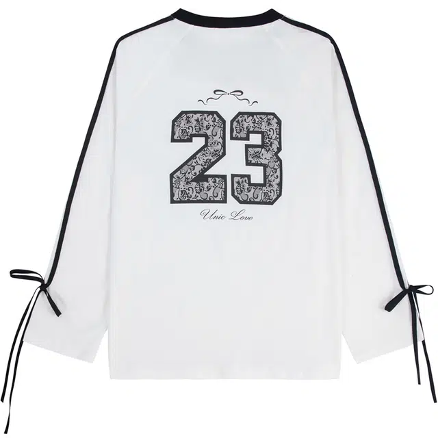 UNIFREE V-Neck Long Sleeve T-Shirt