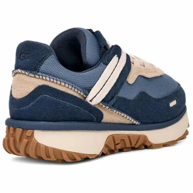 UGG RetroFi